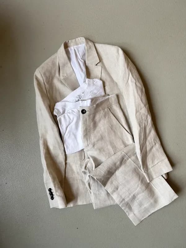 Beige blazer linnedjakke hos Lidkøb secondhand